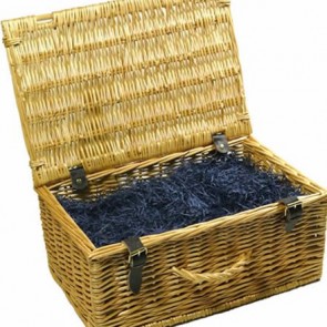 Extra large traditional wicker hamper (up to 40 items)