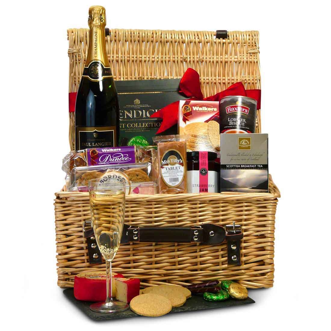 Christmas Scottish Hampers With Scotland's Finest Food And Drink